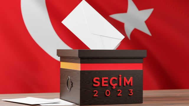 Seçimlere Katılmak İçin İstifa Edenlerin Tekrar Memuriyete Dönüşü